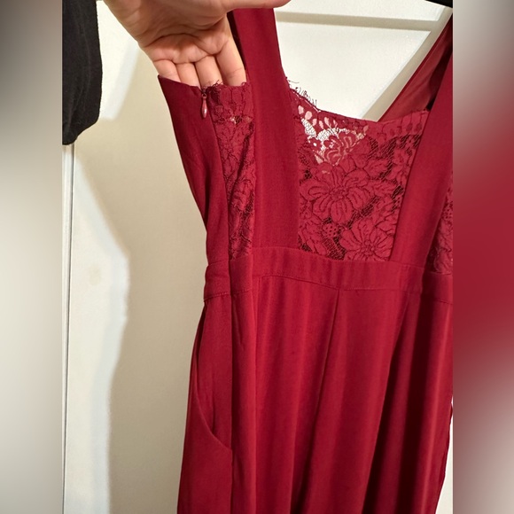 GUC LULUS Kiska Burgundy Lace Wide-Leg V-Neck Jumpsuit - Picture 7 of 13